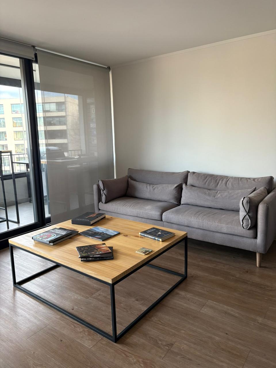 Mesa de Centro Clásica Industrial