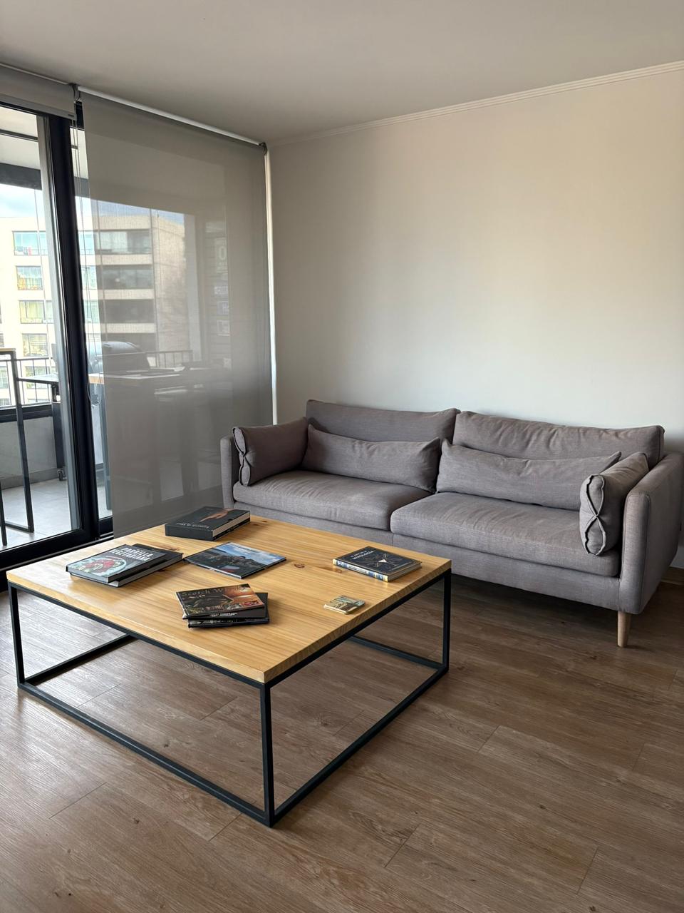 Mesa de Centro Clásica Industrial